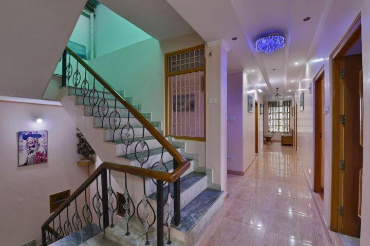 Hotel Ashish Inn Kandāghāt Esterno foto