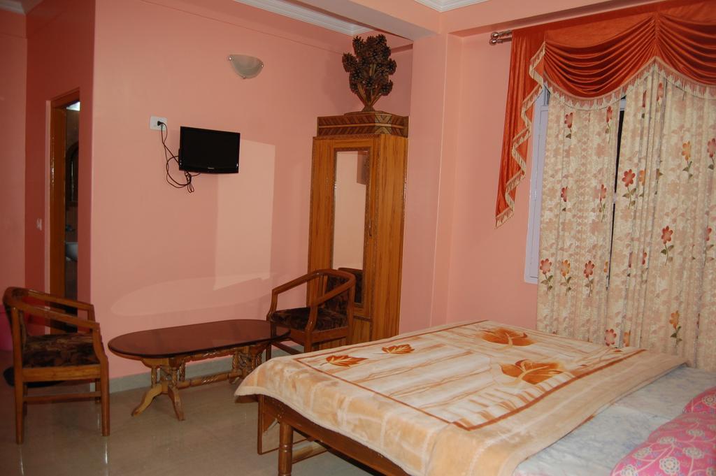 Hotel Ashish Inn Kandāghāt Camera foto
