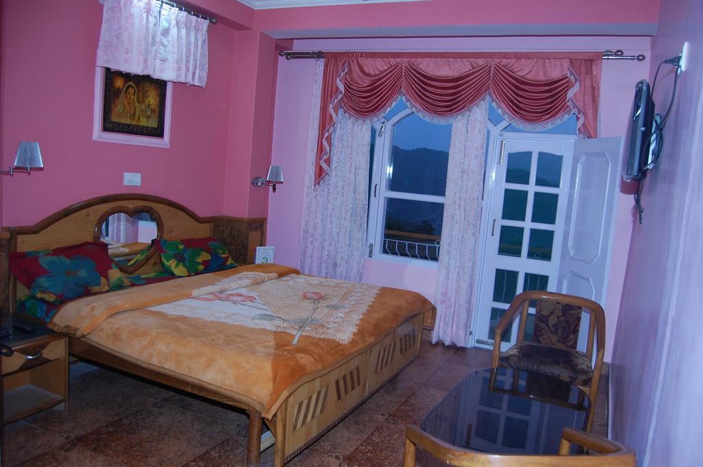 Hotel Ashish Inn Kandāghāt Camera foto
